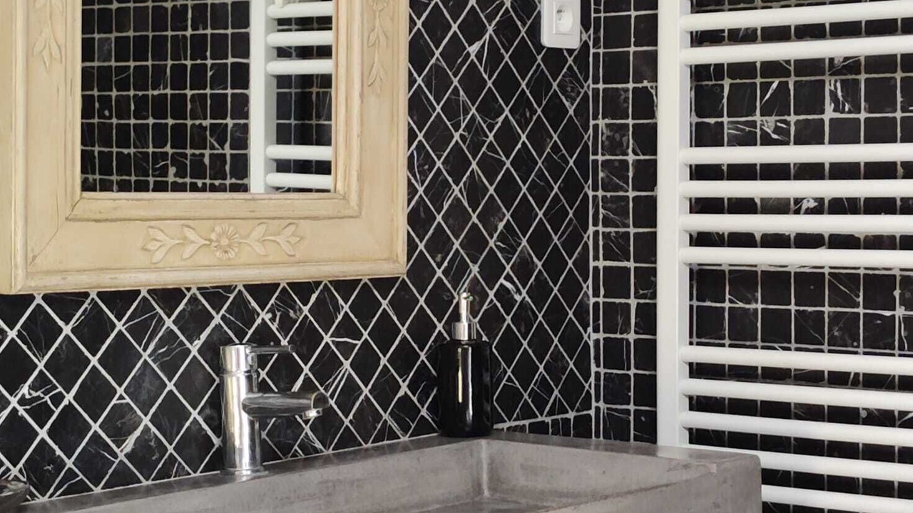 Photo of Bathroom in Visan