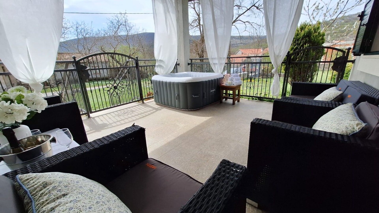 Photo of Patio Balcony in Vrlika
