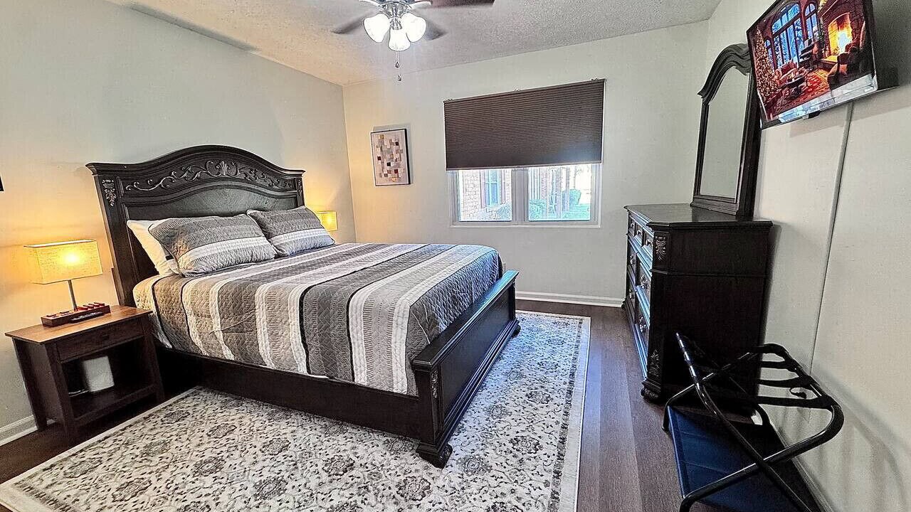 Photo of Bedroom in Pooler