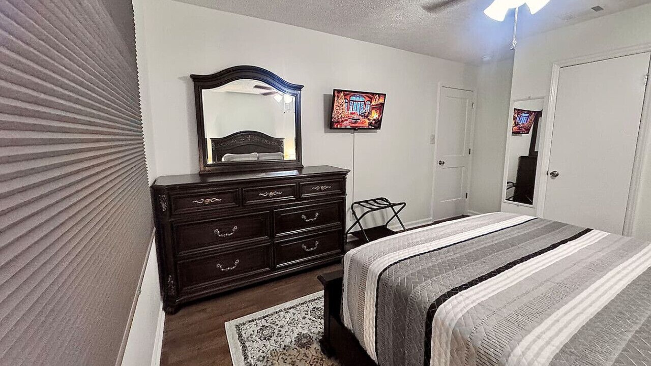 Photo of Bedroom in Pooler