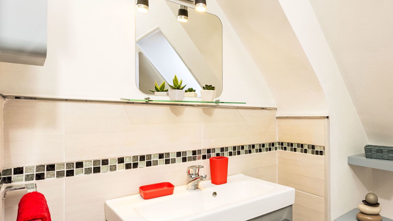 Photo of Bathroom in Saint-Pere