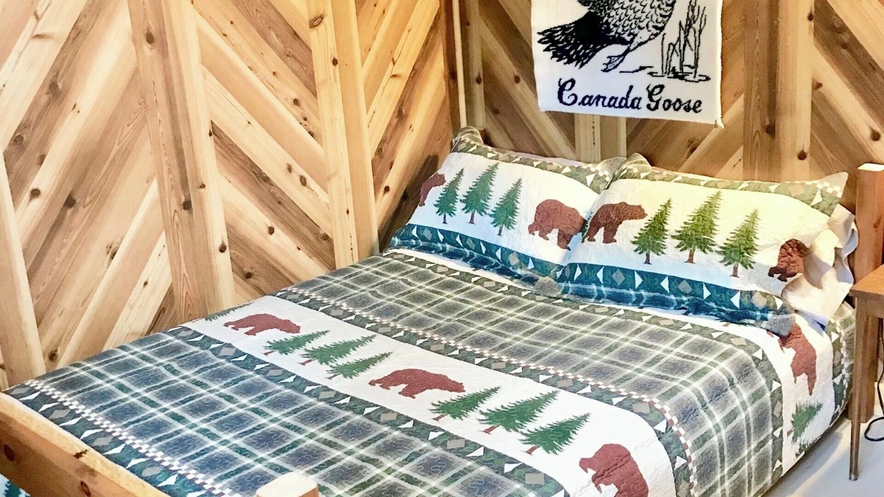 Photo of Bedroom in Sheguiandah
