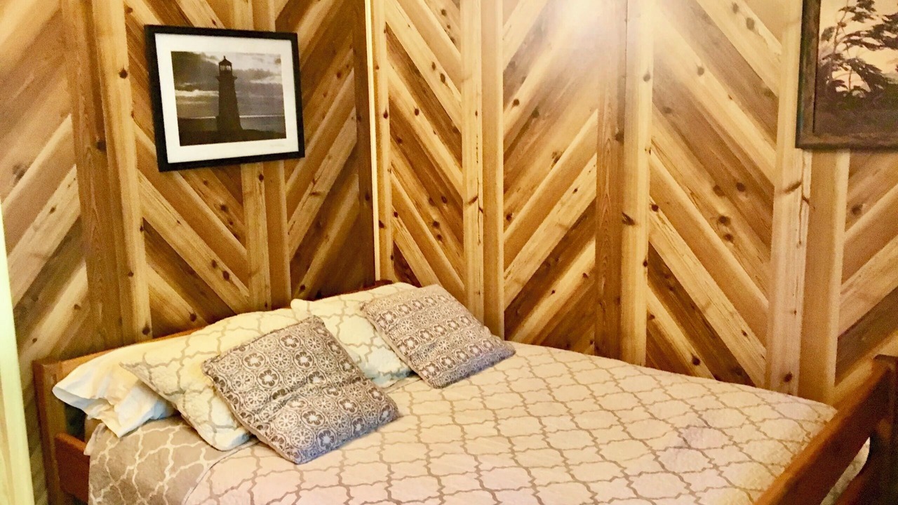 Photo of Bedroom in Sheguiandah