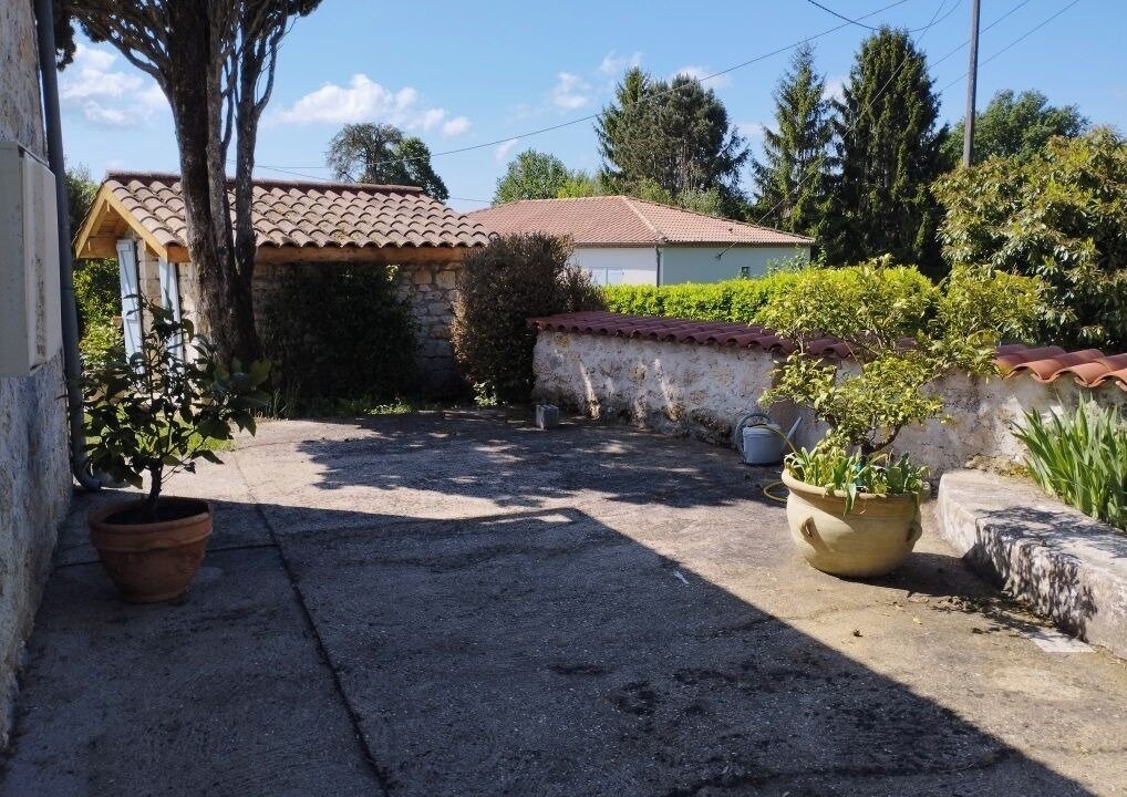 Photo of Outdoor in La Croix-Blanche