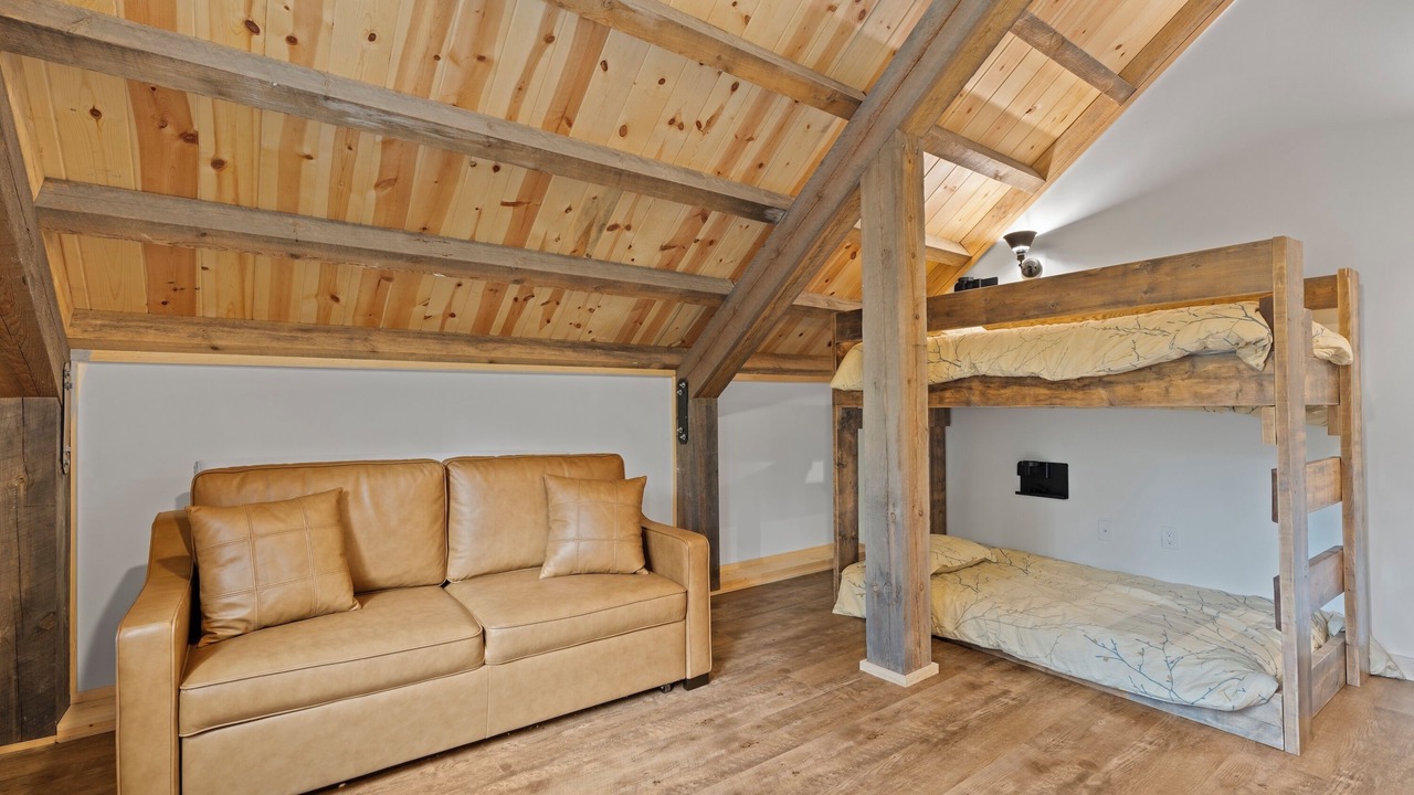 Photo of Livingroom in Plymouth