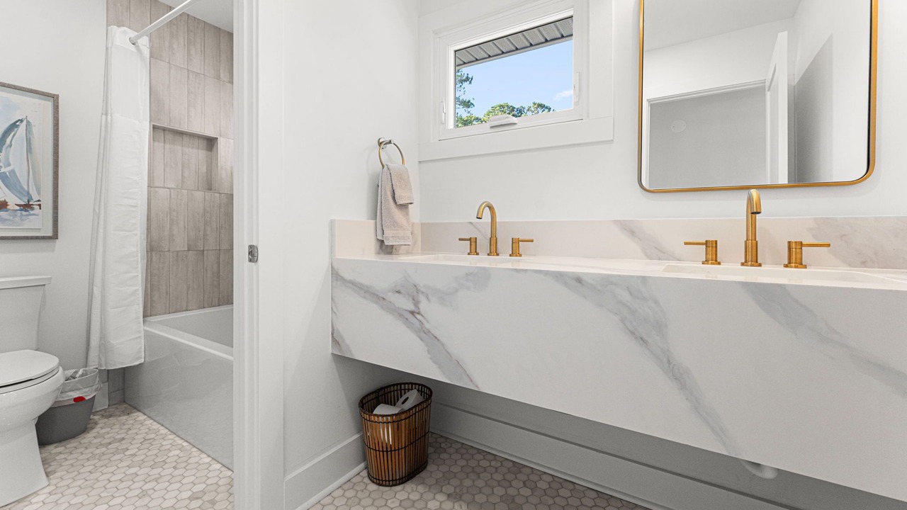 Photo of Bathroom in Sharps