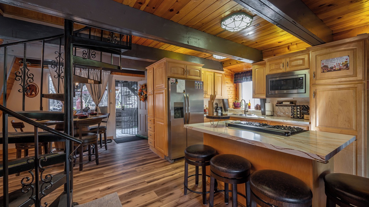 Photo of Kitchen in Big Bear