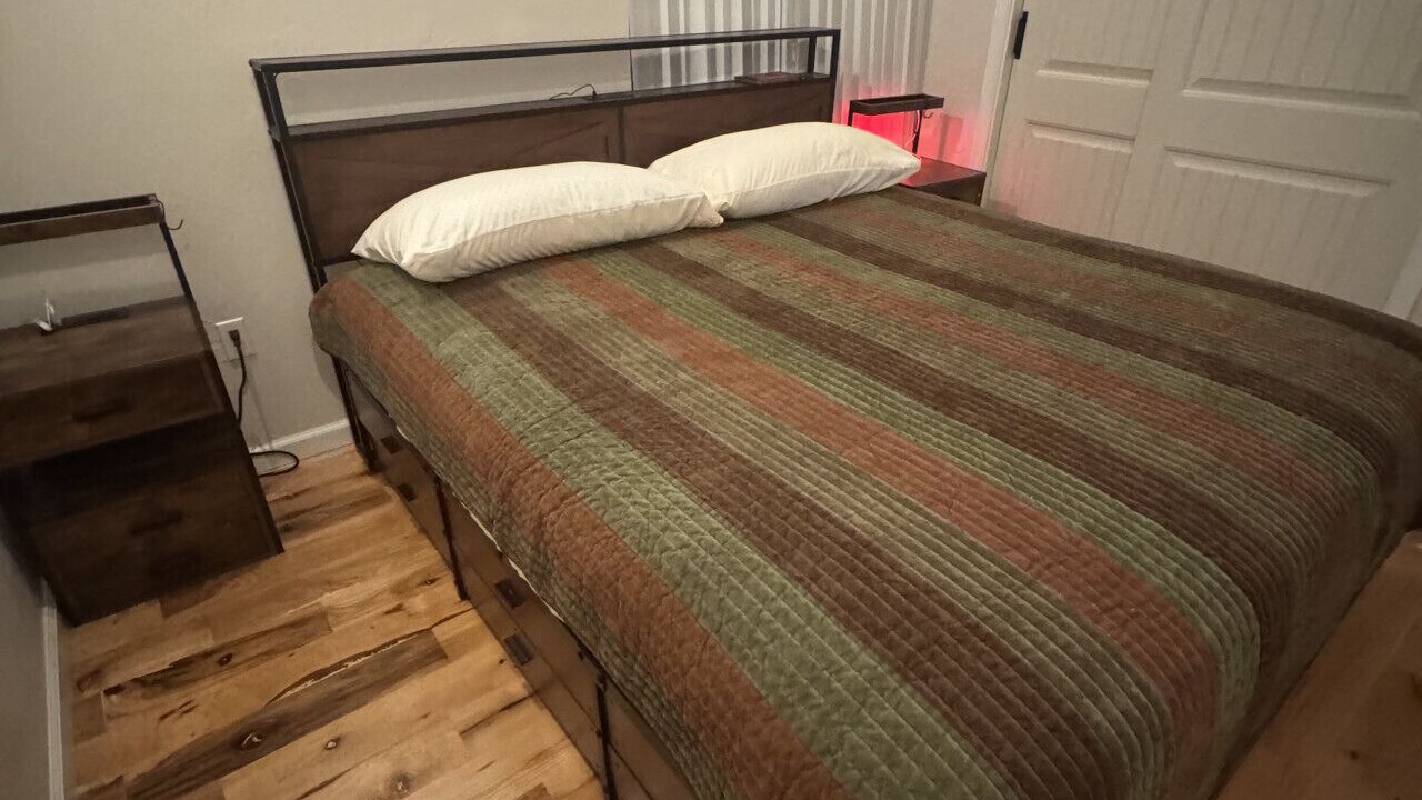 Photo of Bedroom in Cookson