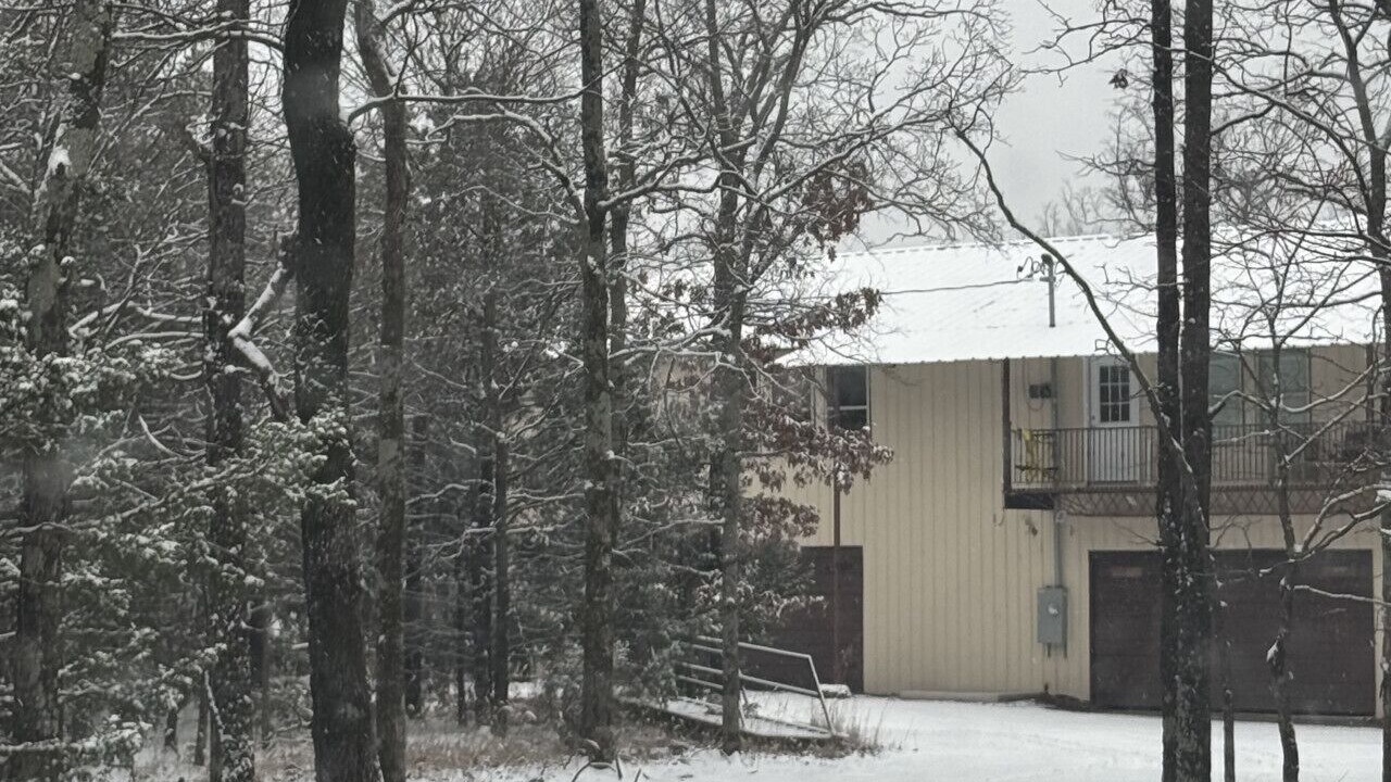 Photo of Outdoor in Cookson