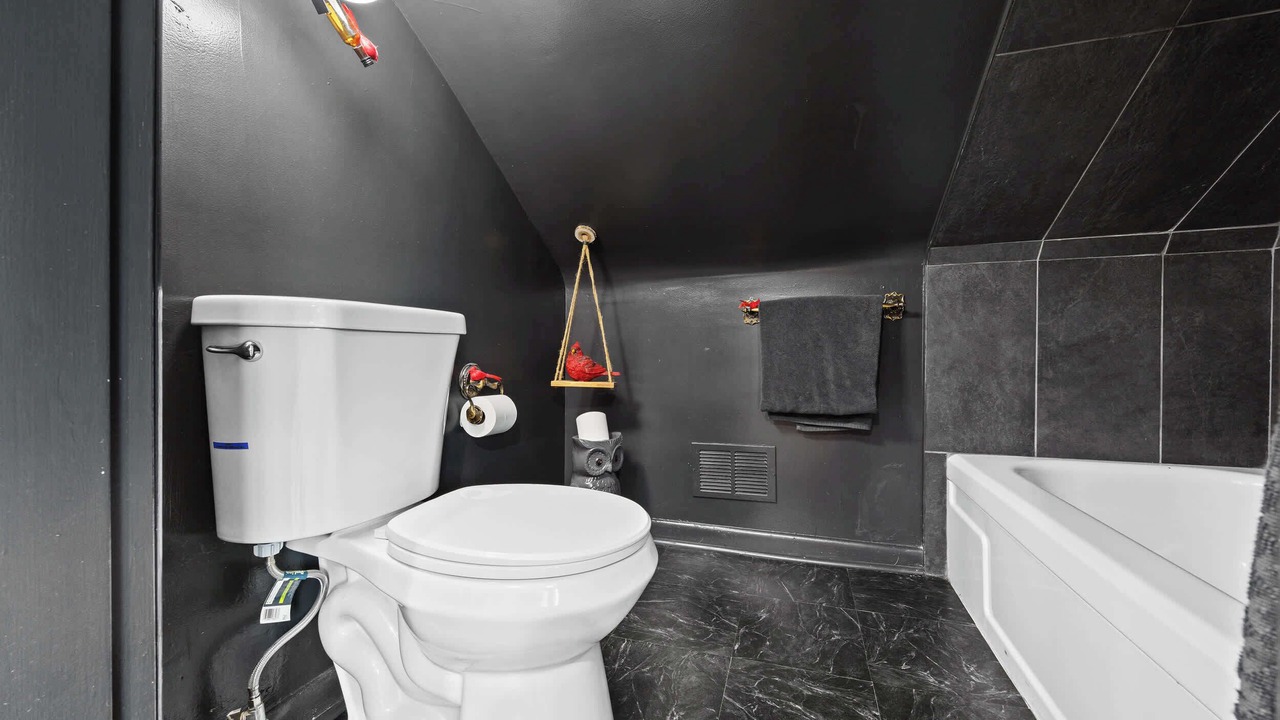Photo of Bathroom in Audubon