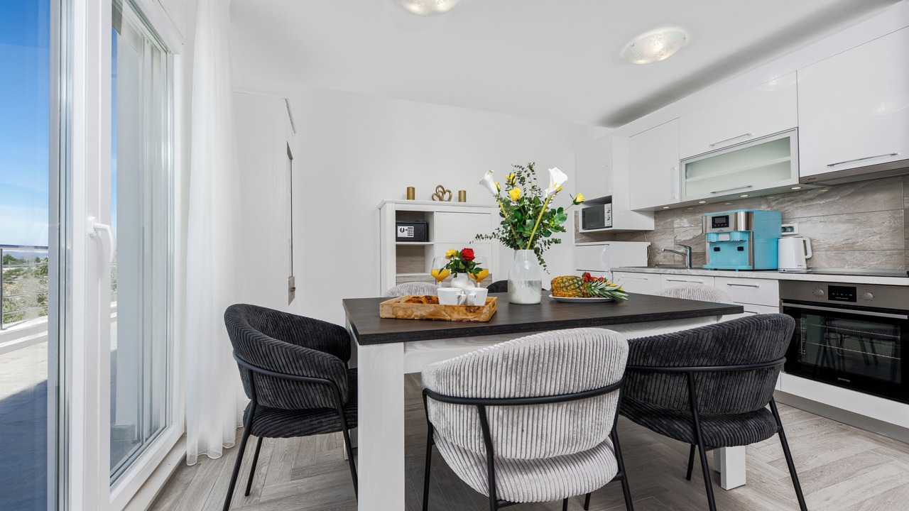 Photo of Kitchen in Cove Tri Zala (Zrnovo)
