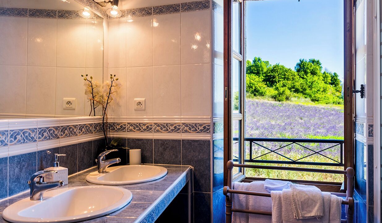 Photo of Bathroom in Lussan