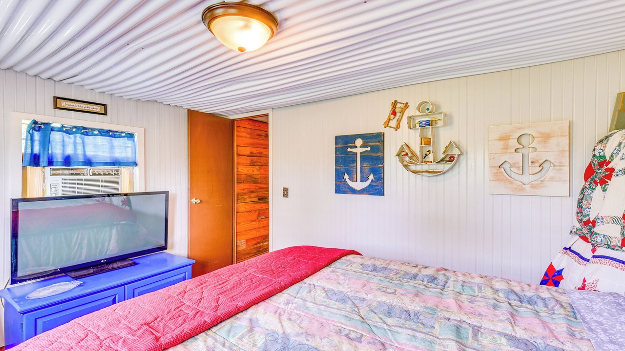 Photo of Bedroom in Madill