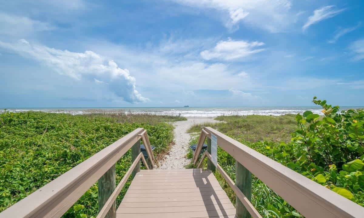 Photo of Others in Cocoa Beach