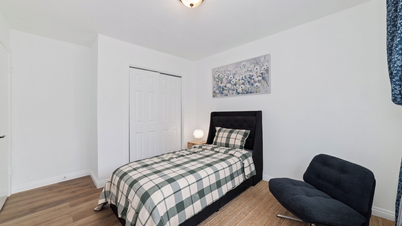 Photo of Bedroom in Clodine
