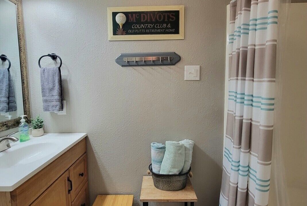 Photo of Bathroom in Fairfield Bay