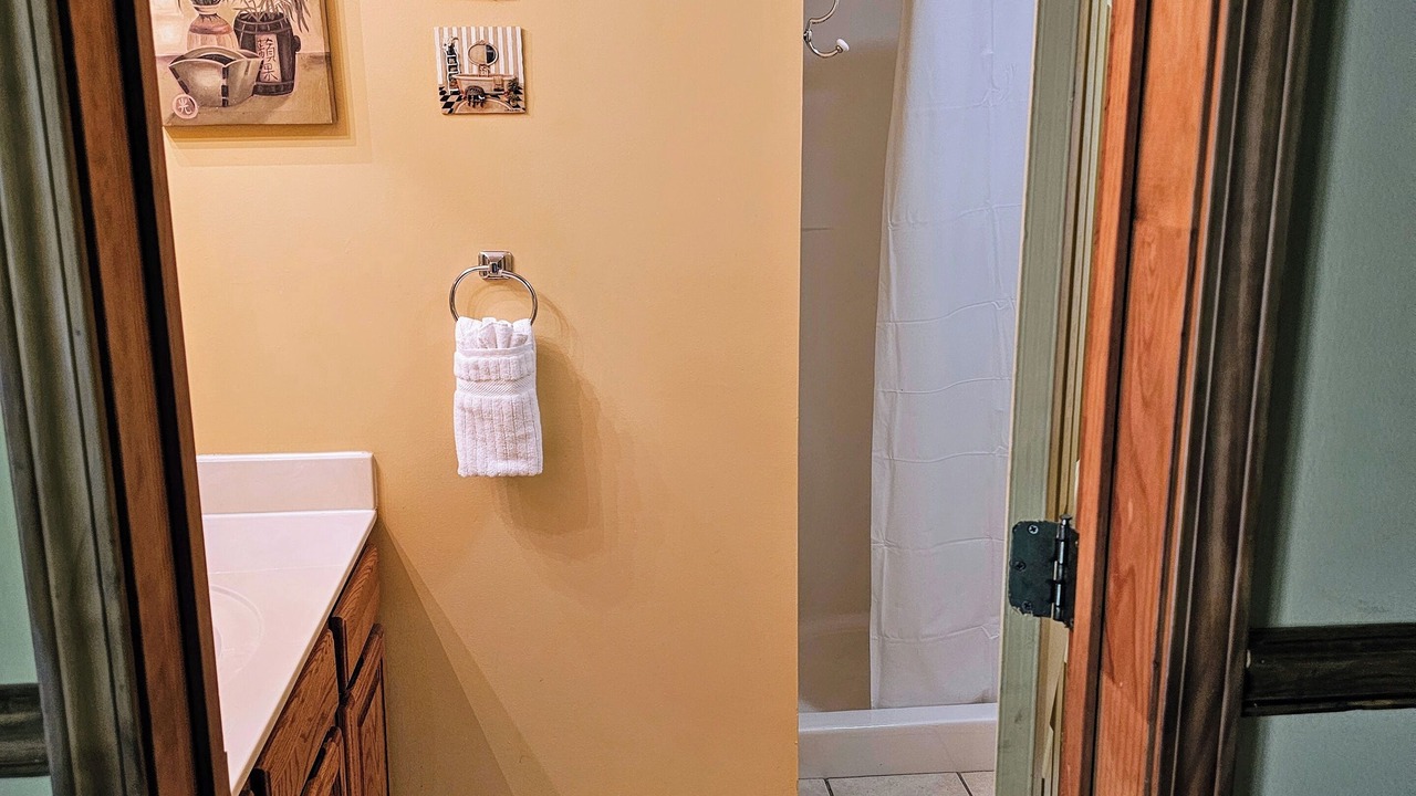 Photo of Bathroom in Skyland