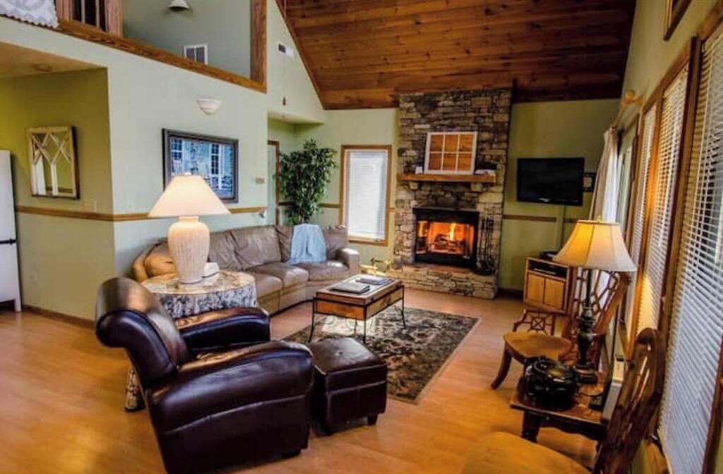 Photo of Livingroom in Skyland