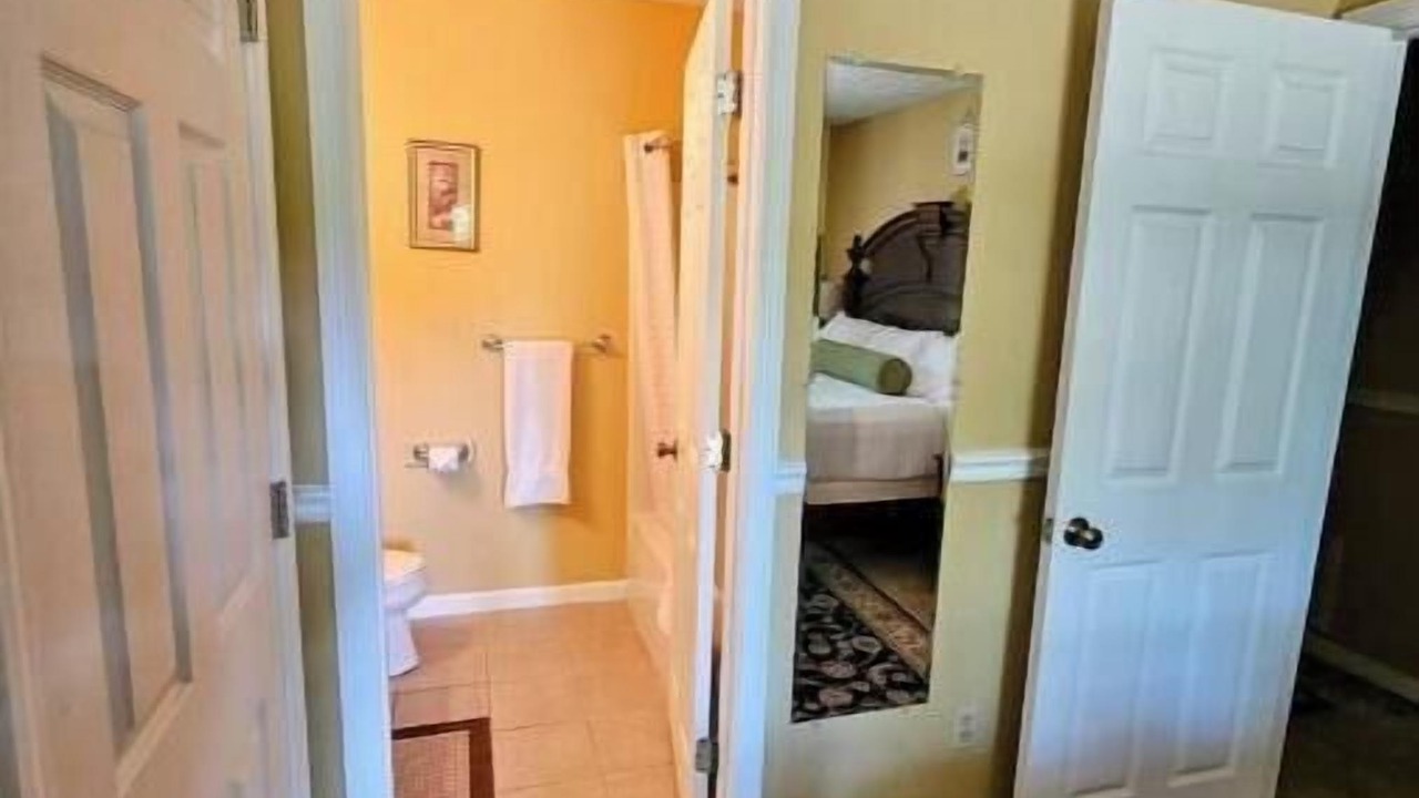 Photo of Bedroom in Skyland