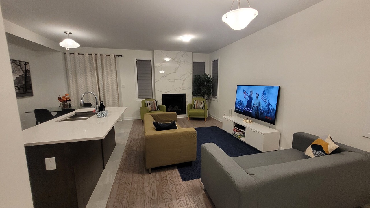 Photo of Livingroom in Ottawa Division