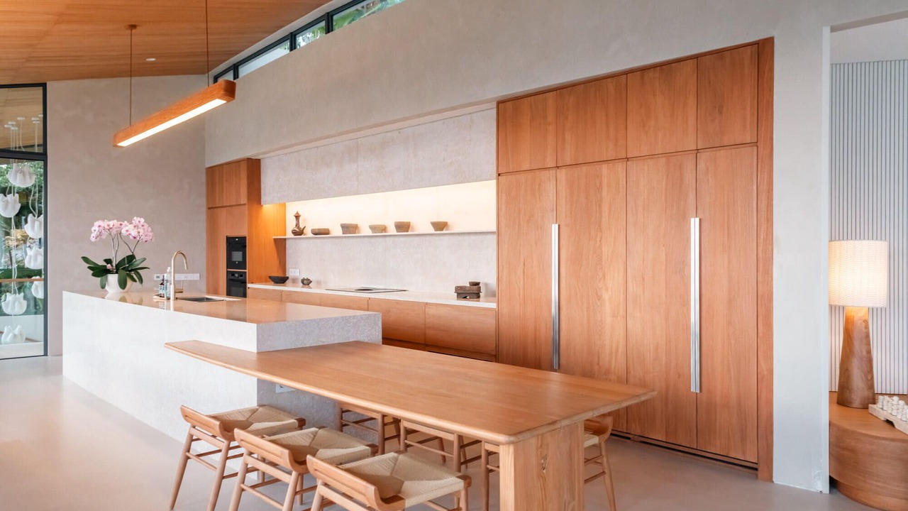 Photo of Others in Praya Barat