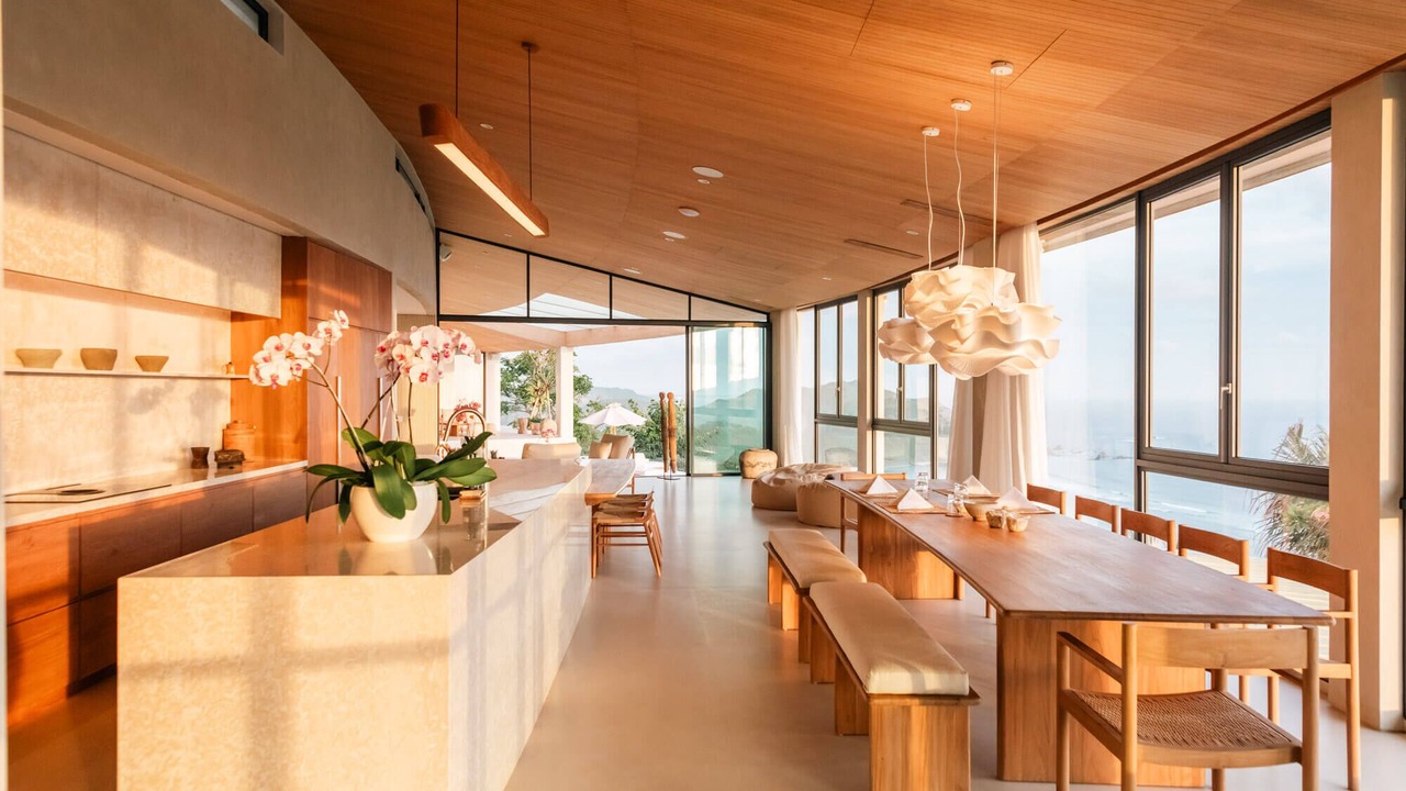 Photo of Others in Praya Barat