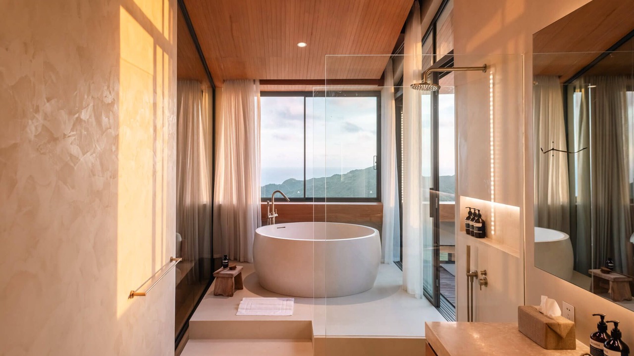 Photo of Bathroom in Praya Barat