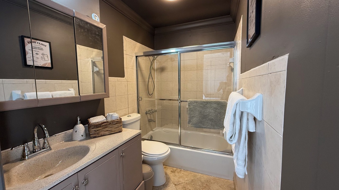 Photo of Bathroom in Flagami