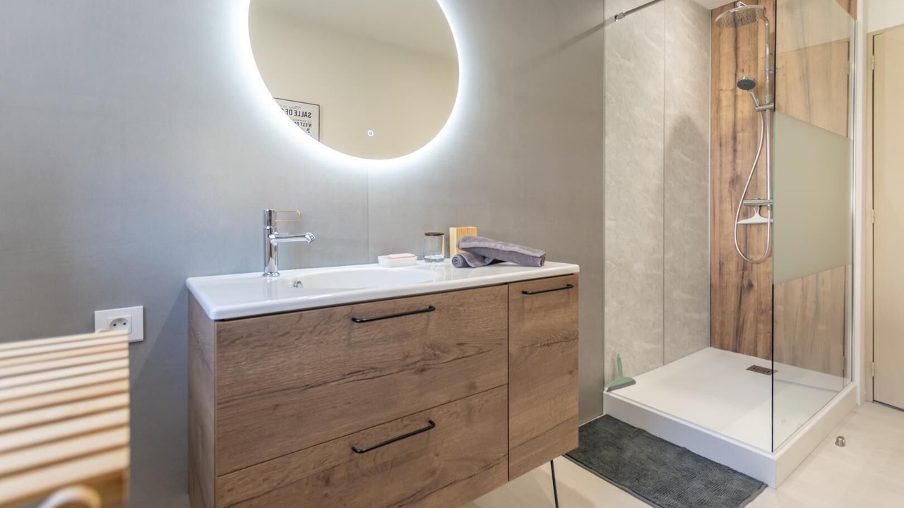 Photo of Bathroom in Epoye