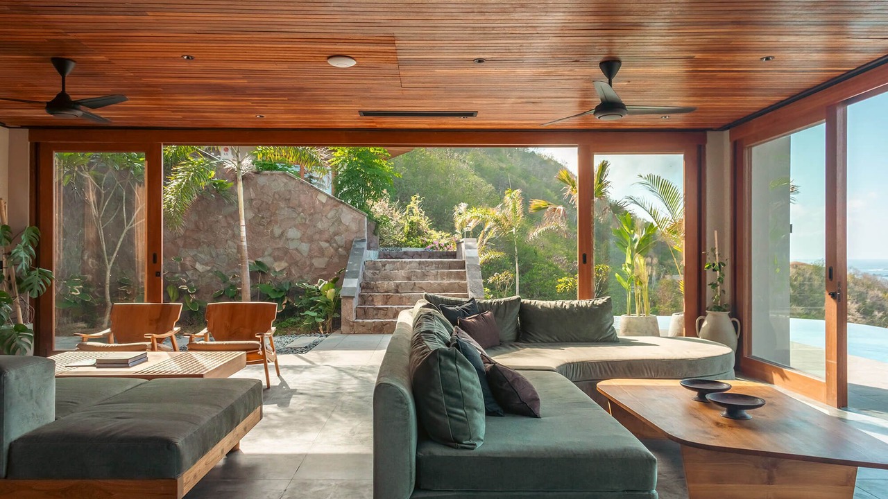 Photo of Livingroom in Praya Barat