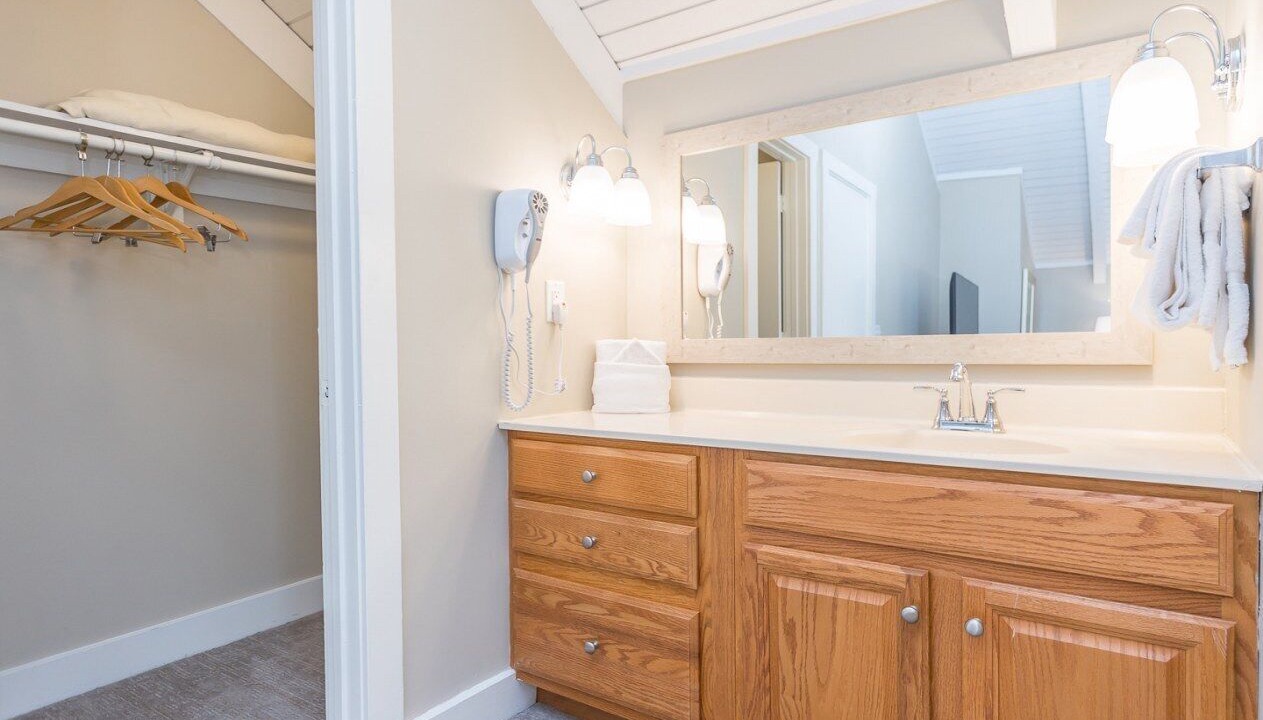Photo of Bathroom in McGaheysville