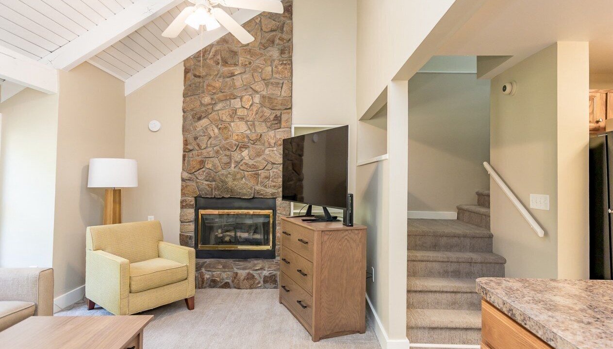 Photo of Livingroom in McGaheysville