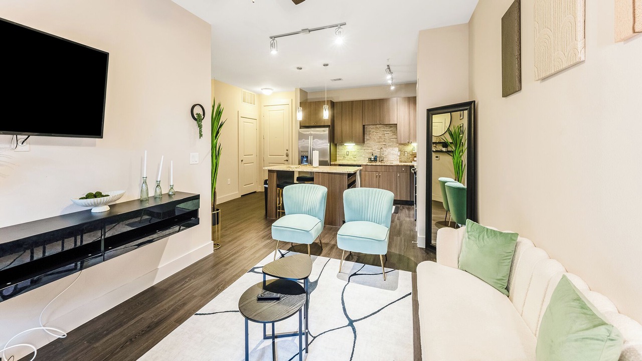 Photo of Livingroom in Uptown