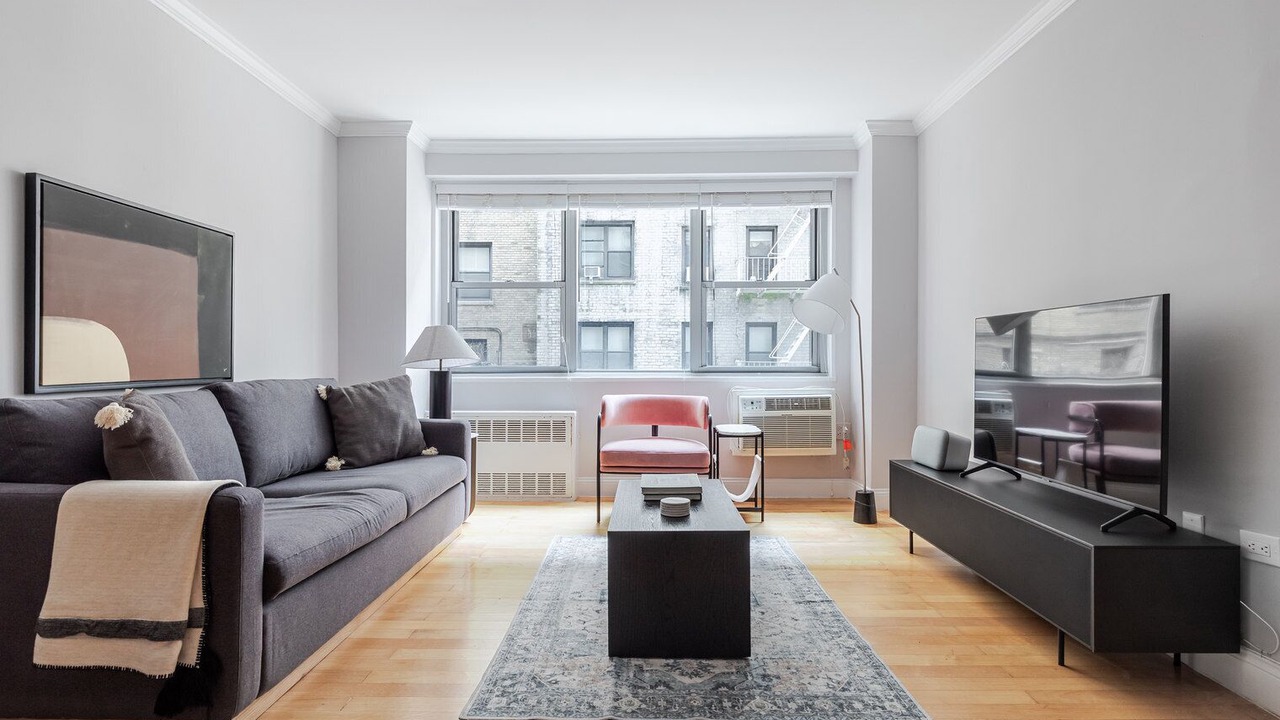 Photo of Livingroom in Manhattan Valley