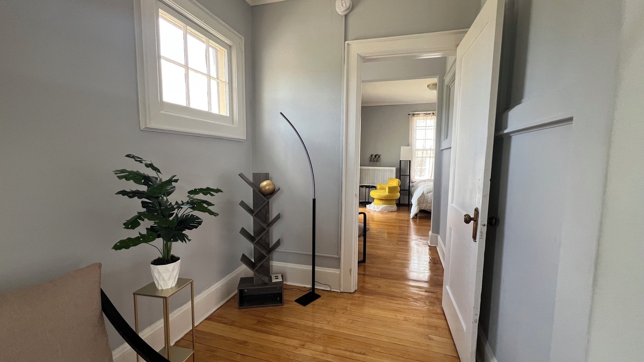 Photo of Bedroom in Utica