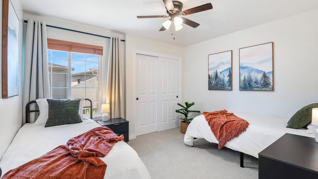 Photo of Others in Old Town North