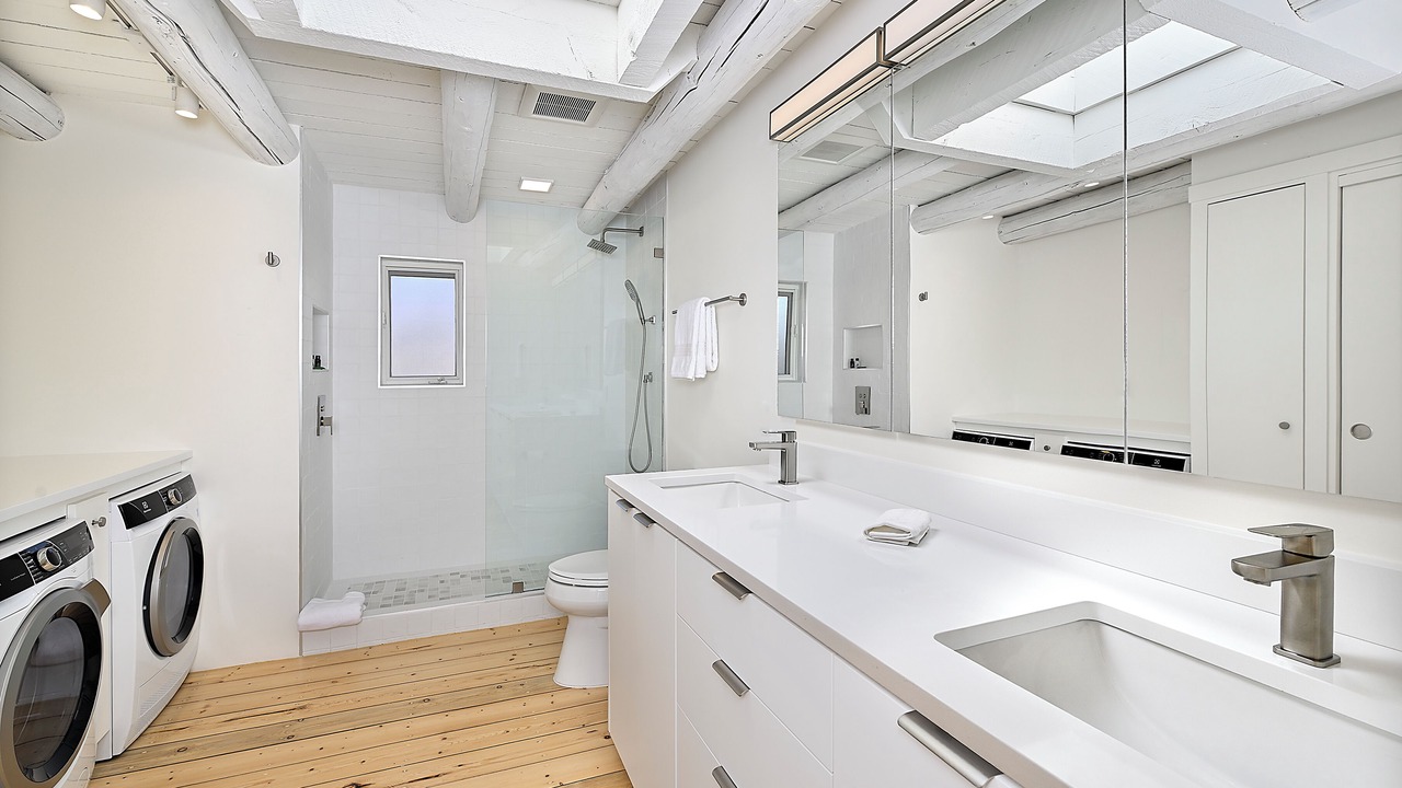 Photo of Bathroom in Historic Eastside