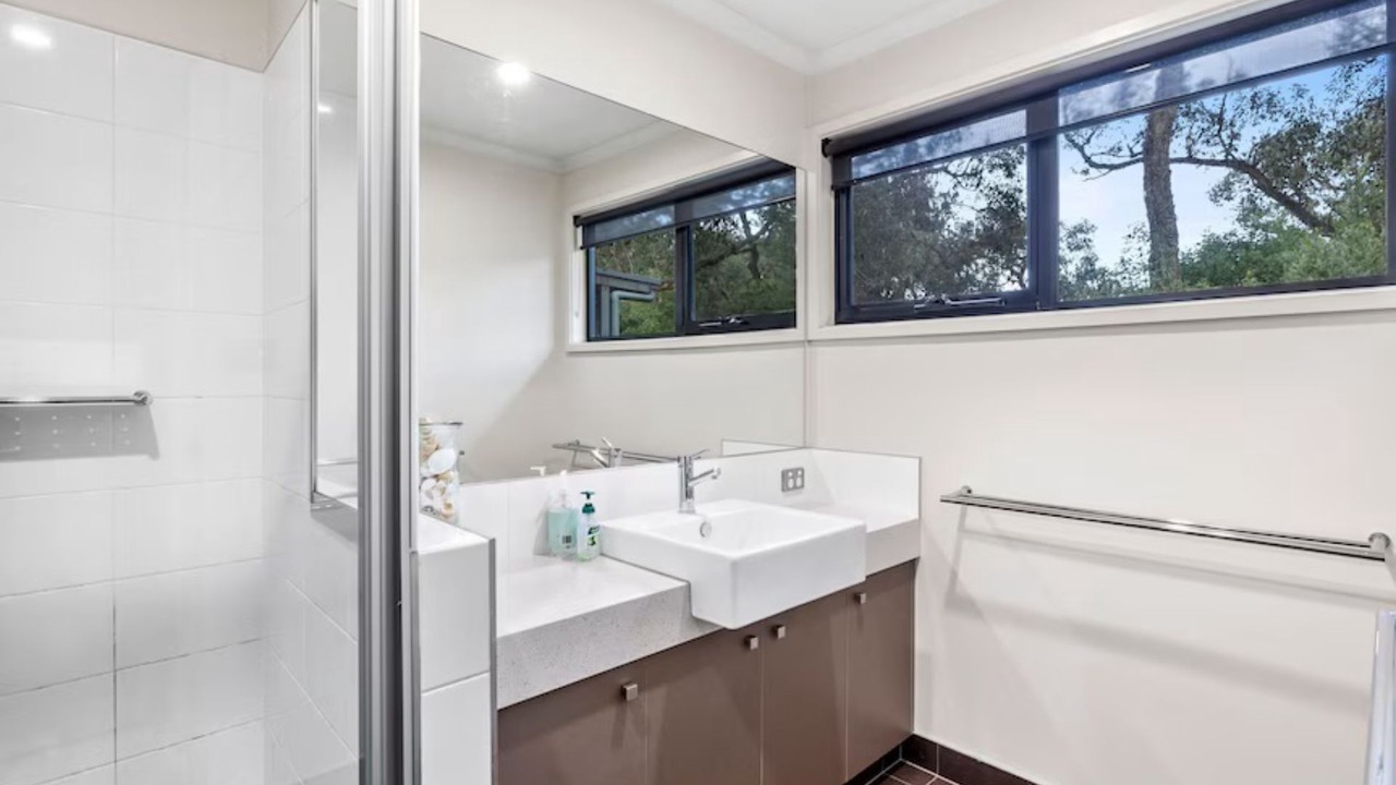 Photo of Bathroom in Anglesea