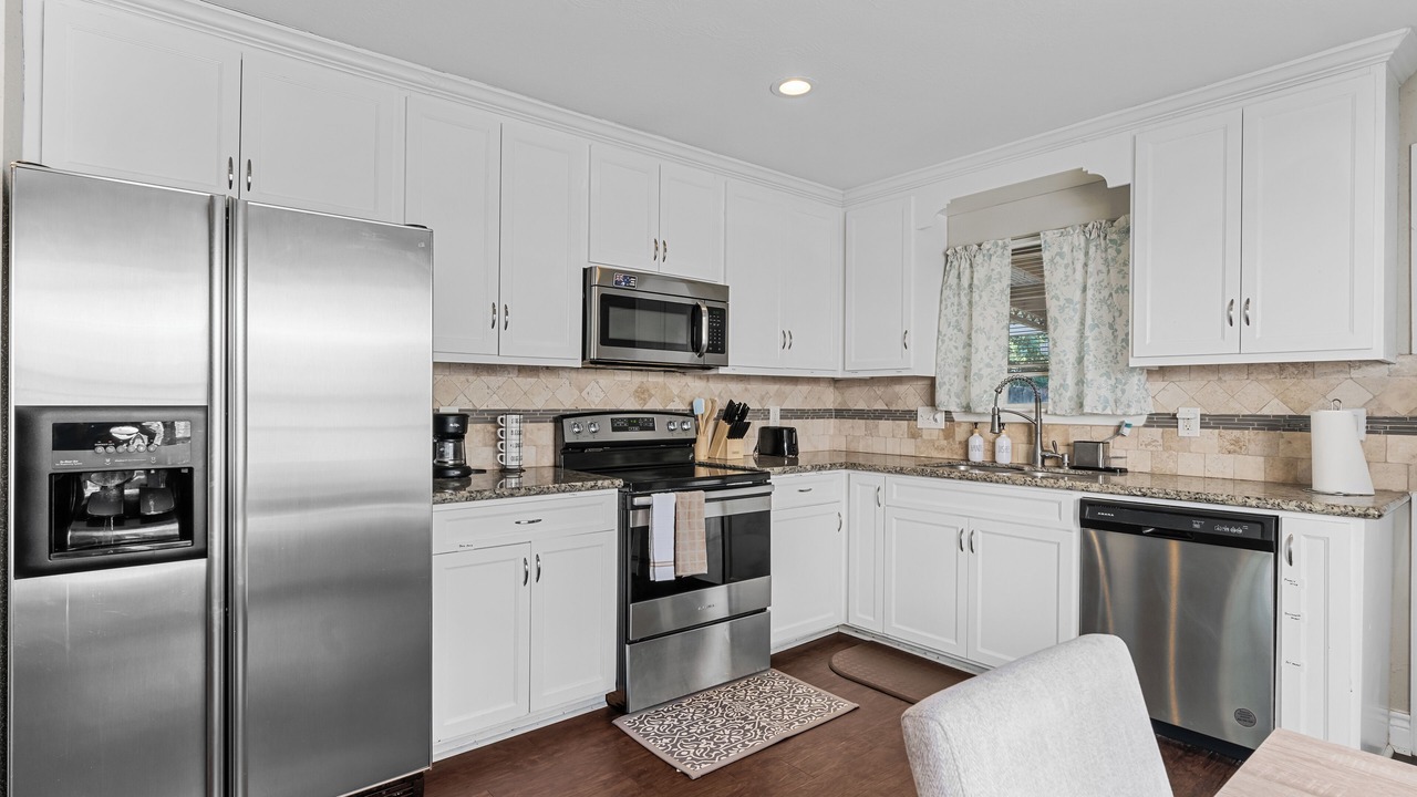 Photo of Kitchen in Spring