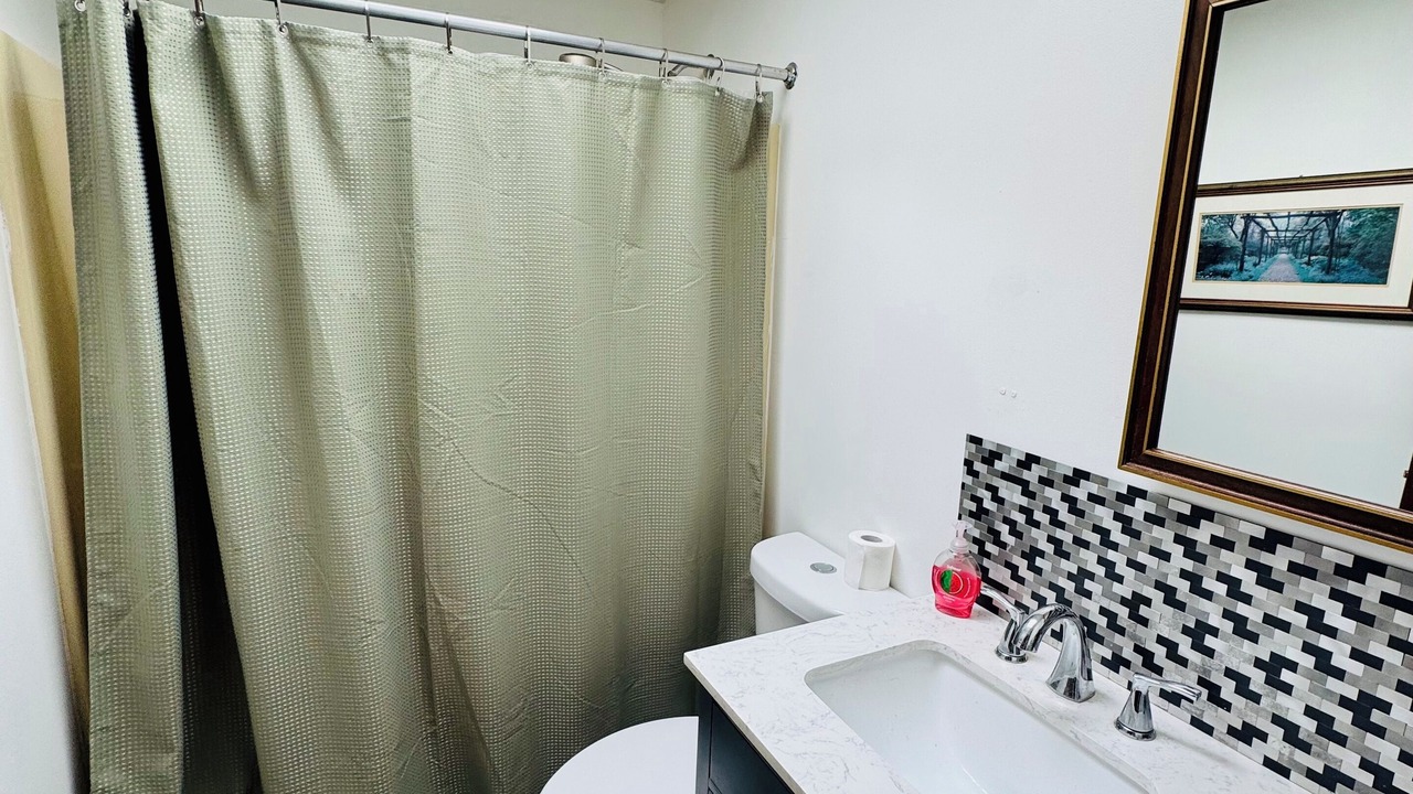 Photo of Bathroom in Naples