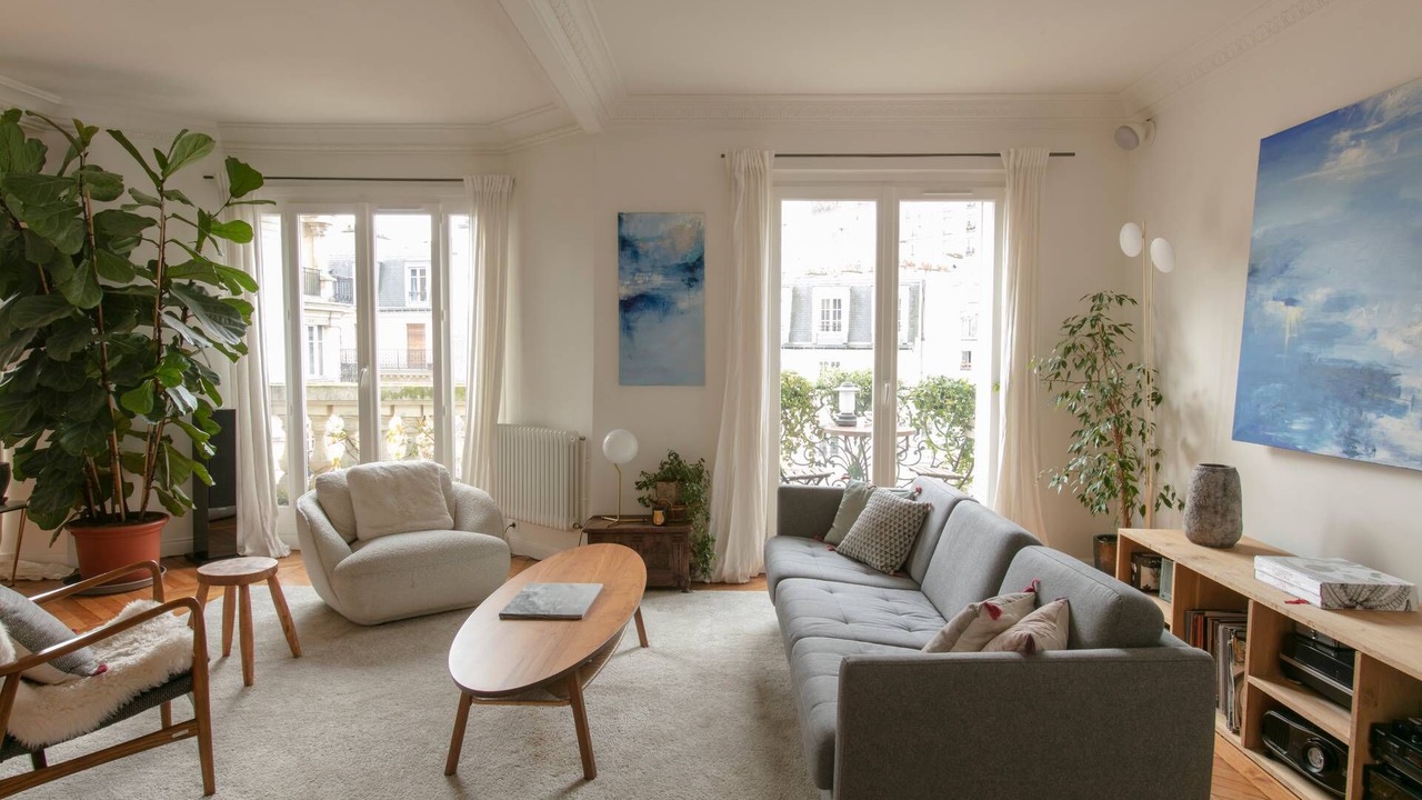 Photo of Livingroom in Clignancourt