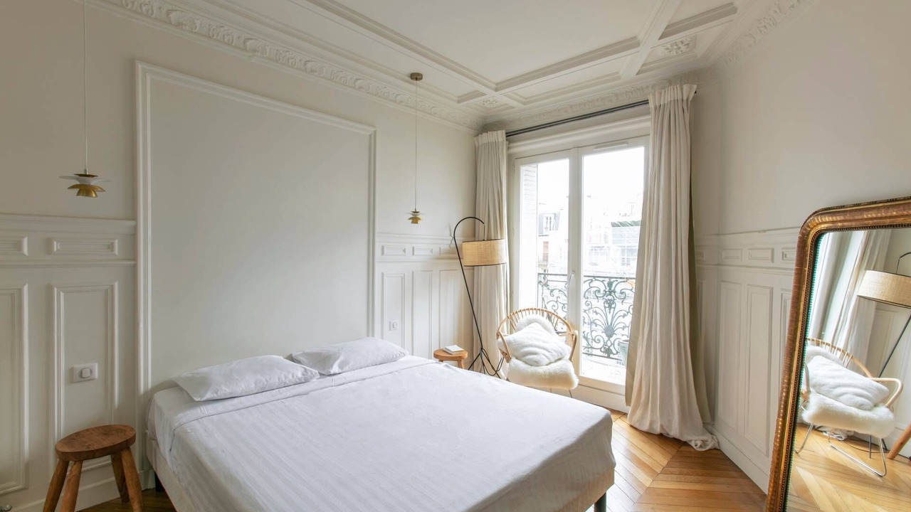 Photo of Bedroom in Clignancourt