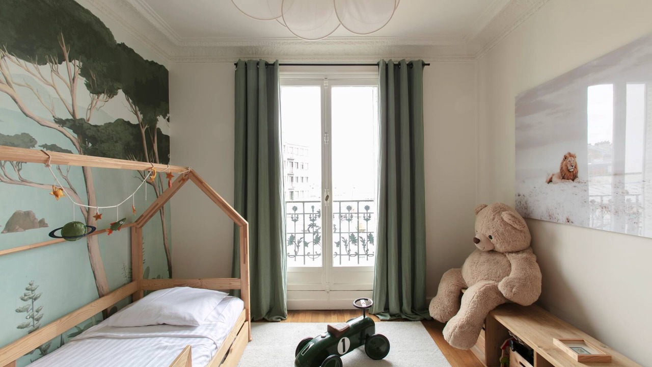 Photo of Bedroom in Clignancourt