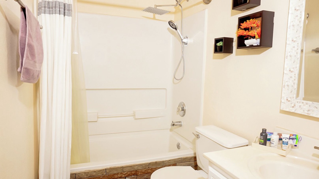 Photo of Bathroom in Kyle