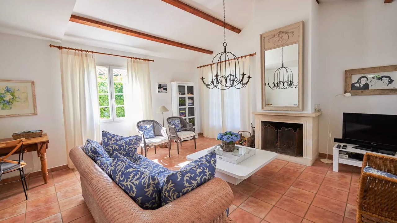 Photo of Livingroom in Vasles