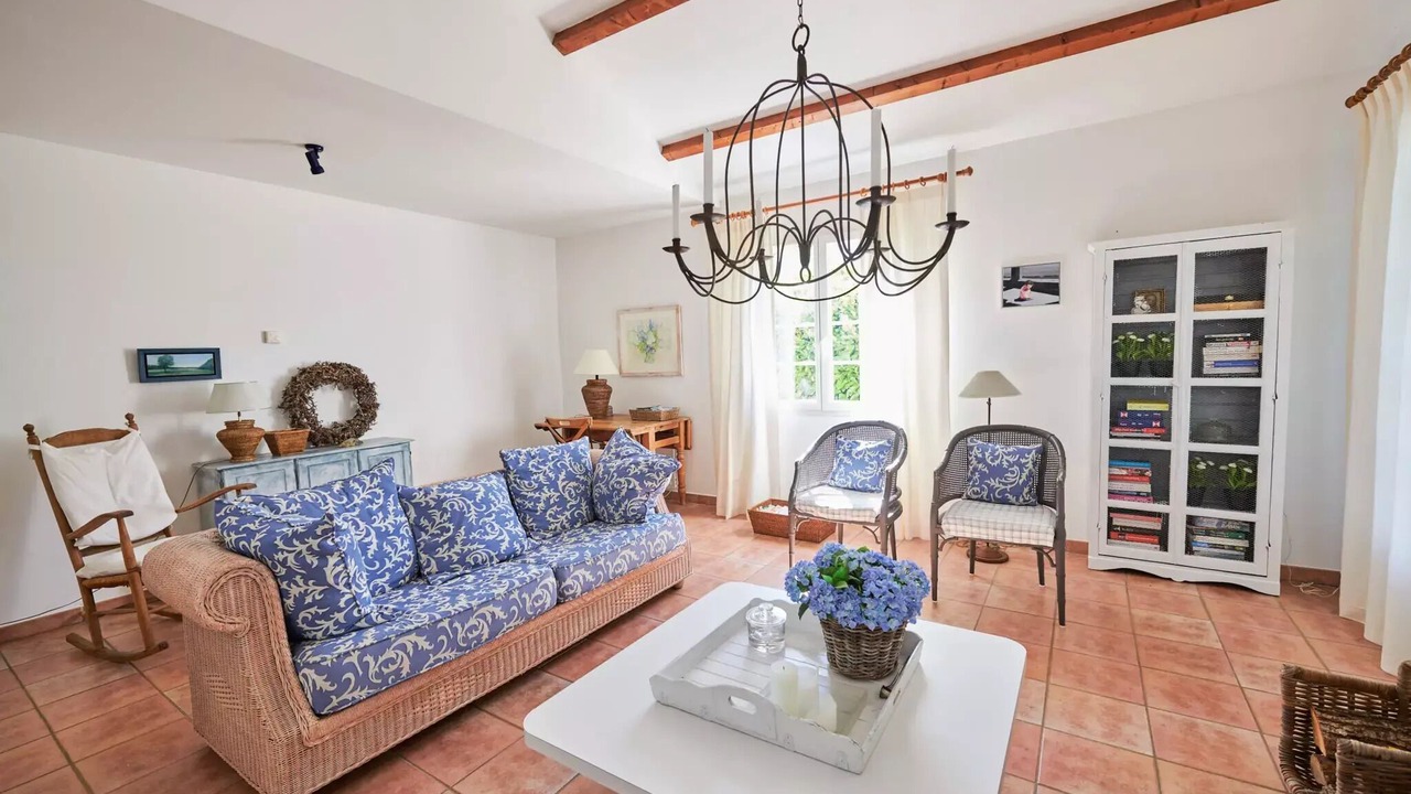 Photo of Livingroom in Vasles