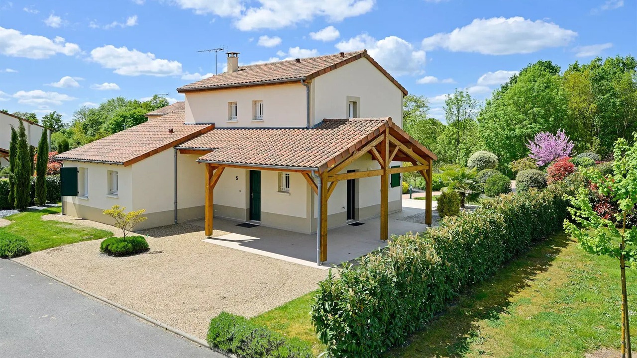 Photo of Outdoor in Vasles