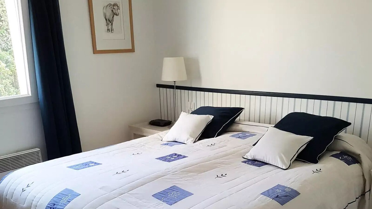 Photo of Bedroom in Vasles