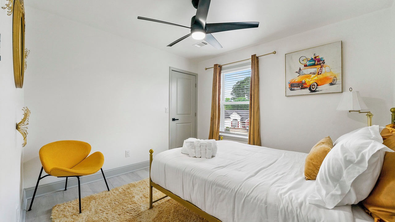 Photo of Bedroom in Lawrenceville