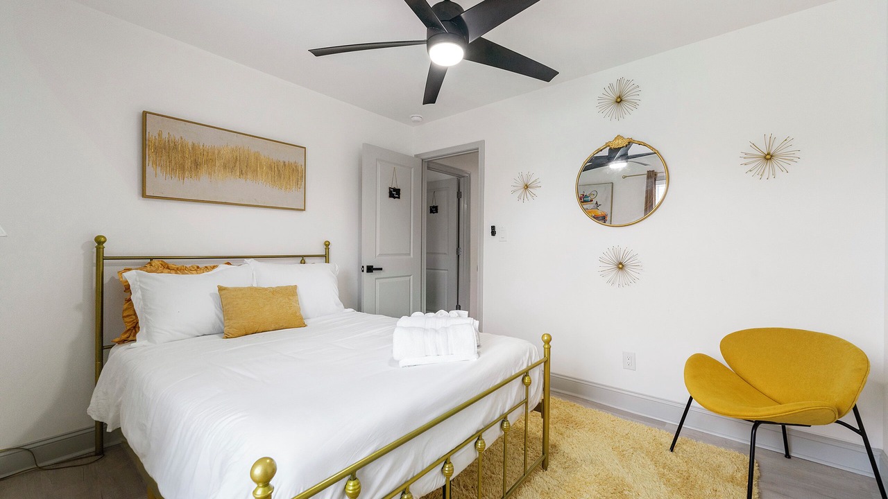 Photo of Bedroom in Lawrenceville
